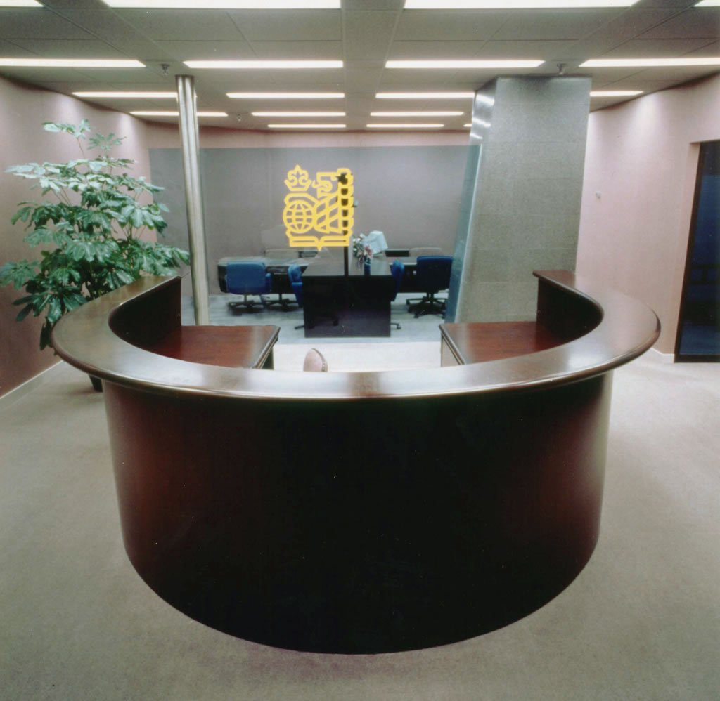 (Sub) - Royal Bank Building {Desk}