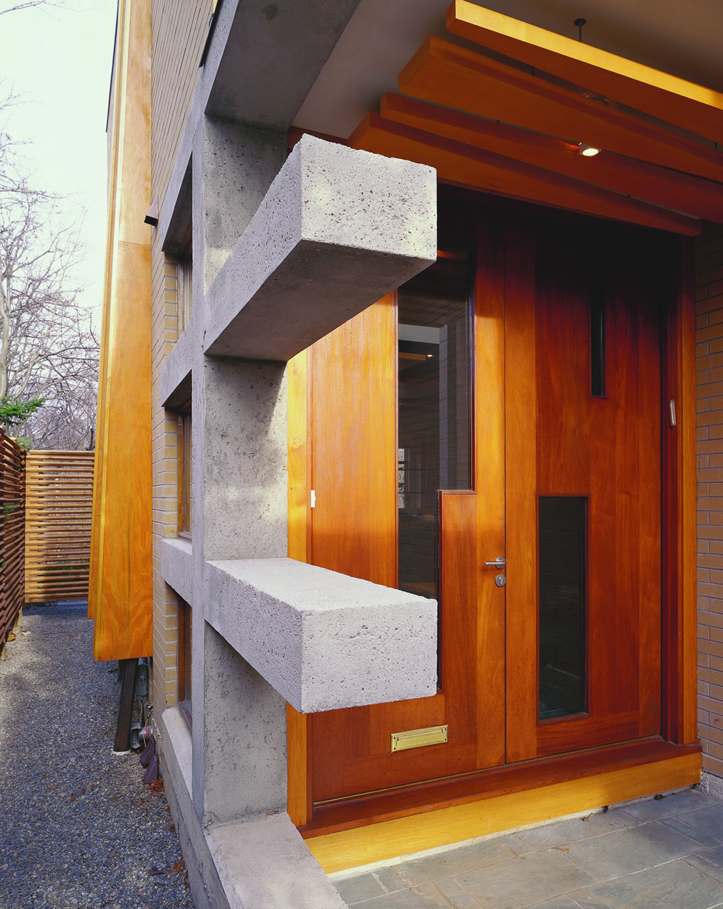 10.-sub-private-residence-extruded-door
